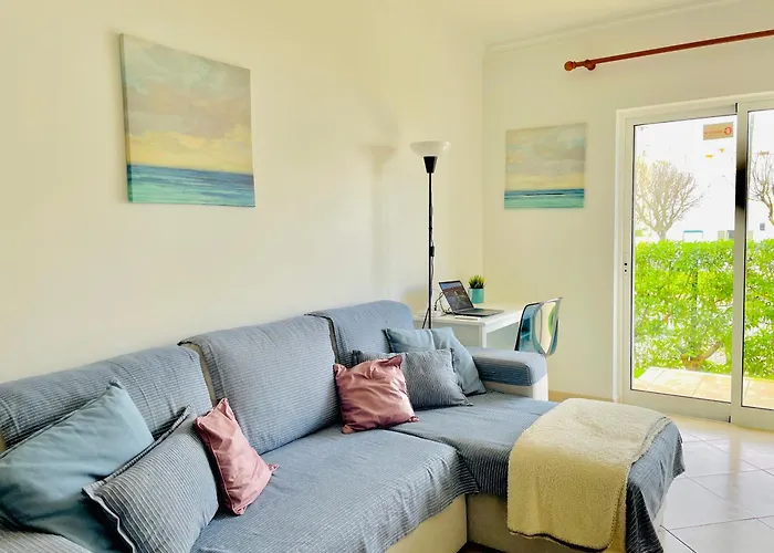 Vila Praia 7 - Beach & Pool Apartment